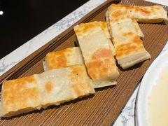 大黄黏米饼-奉天小馆·非遗东北菜(济南万象城店)