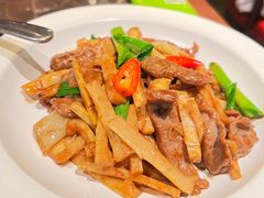鲜春笋-汤城小厨•粤菜•靓汤(苏州街店)