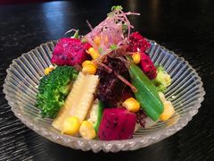有机蔬菜沙拉-杉海和牛烧肉海鲜自助(会展城店)