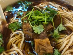 -李先生牛肉面大王(上海站南广场店)