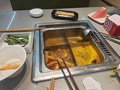 -海底捞火锅(让胡路万达店)