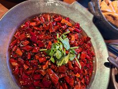 -包整·丝娃娃(一览甲秀楼风景店)