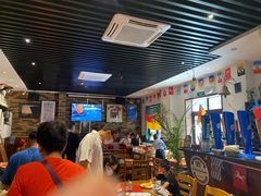 大堂-申德勒加油站餐厅(三里屯北小街店)