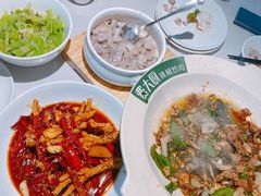 -费大厨辣椒炒肉(黄兴中心广场店)