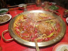 -叁口煮老火锅(东升店)