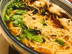 鲜肉馄饨面-弄堂小笼包(西青中北永旺购物中心店)