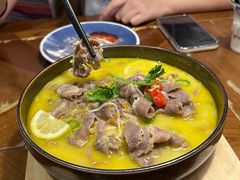 -雀舞云南菜(天津天河城购物中心店)