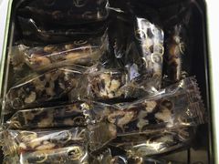 南枣核桃糕-珍妮曲奇聪明小熊(尖沙咀店)