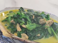 -手抄板凳江南菜(湖滨商业街店)