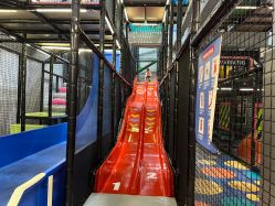 -动力星球家庭亲子游乐中心