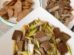 -高玛纳驴肉火烧(一世界店)