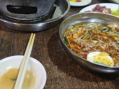 -韩风烤牛肉冷面店