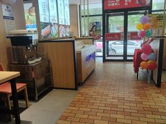 -彤德莱火锅(果园路店)
