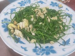 -壹阁胡羊焖饼(特色小吃街店)