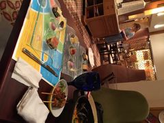 iphone_upload_pic-香格里拉鱼跃地中海西餐厅·牛排披萨
