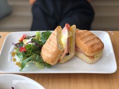 火腿芝士帕尼尼-Bracket Coffee(工体店)