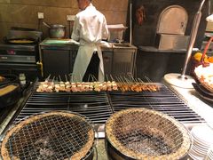 -松山湖凯悦酒店·Café自助餐厅·周末火舞秀表演