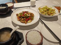 -鄱阳湖·江西小炒·瓦罐煨汤(五道口店)