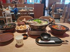 -川堂风·跷脚牛肉·乐山爆炒(宝山日月光店)