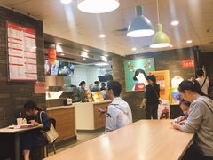 -麦当劳(金稻田路餐)