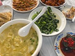 -小六农家乐(崇明西沙湿地店)