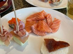 -怡咖啡海鲜自助餐厅(浦东香格里拉店)