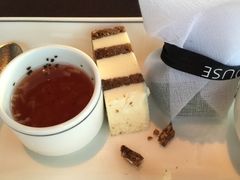 -Cafe Gray Deluxe