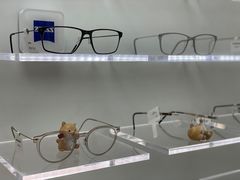 -优视觉视光中心•青少年近视防控(新世界中心写字楼店)