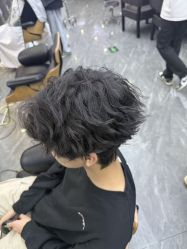 -藤野造型烫染·漂发