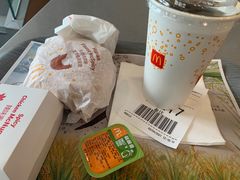 -麦当劳(七宝乐购店)