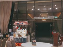 门面-品泉餐厅·大盆鱼·走地鸡