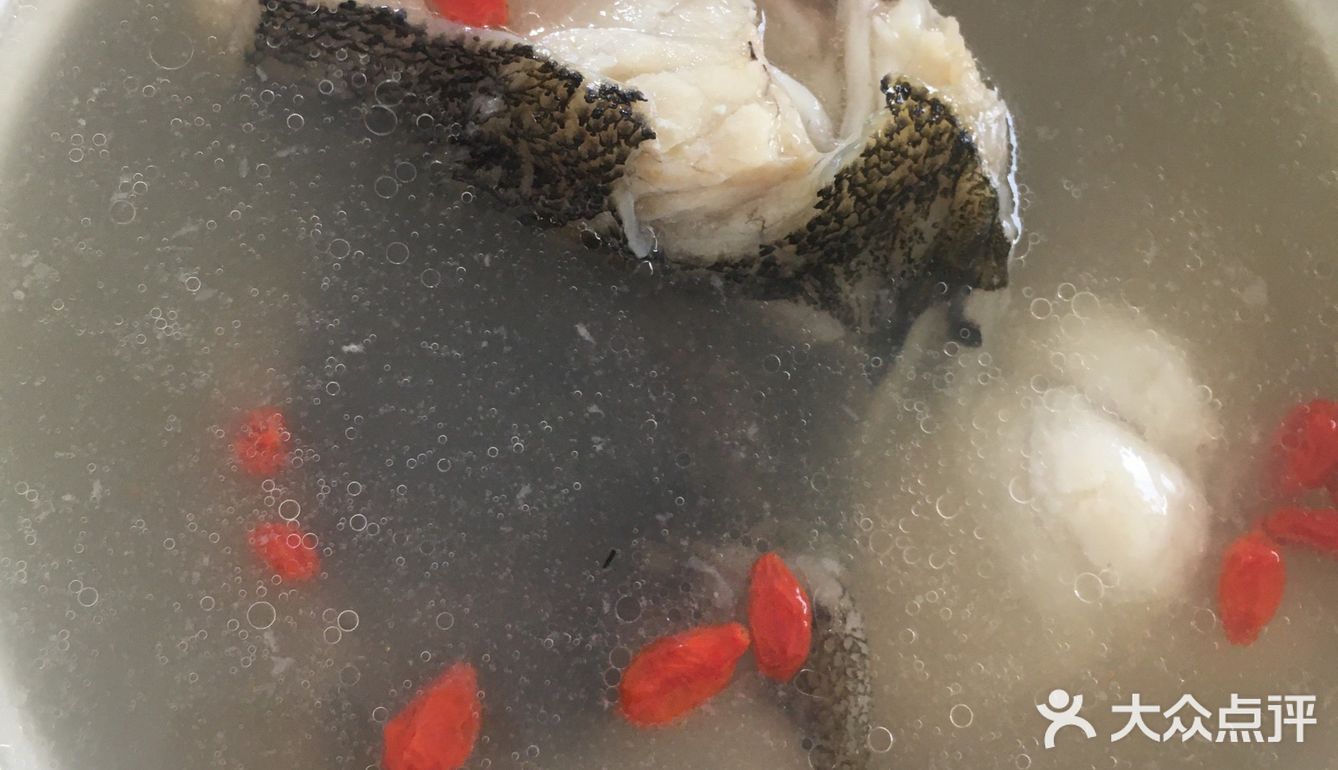 超级好喝龙胆鱼：龙胆鱼和排骨一起坉的汤超好喝的