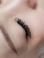 -沫儿·美甲美睫·半永久·皮肤管理