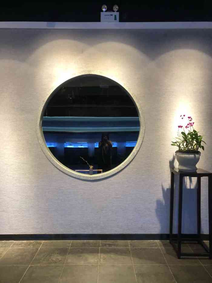 唐羽茶馆(渔人码头旗舰店)-"唐羽茶馆,久闻其名.传统中式新风格,商.