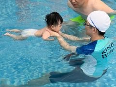 -小小王国亲子游泳俱乐部(锦辉中心)