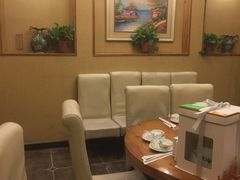 包厢-签尚佰味小郡肝串串香火锅(朝阳路店)