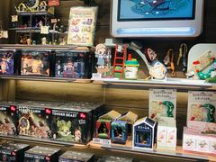 -泡泡玛特POPMART(国金街店)