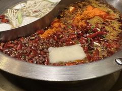 -沸炉重庆老火锅(军事博物馆店)