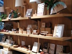 -百新书局(尚悦湾店)