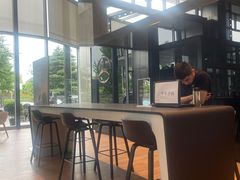 -奔驰上海利星(七宝店)