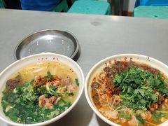 -文山荷鲜居(翠湖店)
