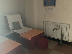 -世龙世家灰指甲鸡眼脚气甲沟炎跖疣护理(通州店)