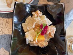 -穹六人间 people 6(岳阳路店)