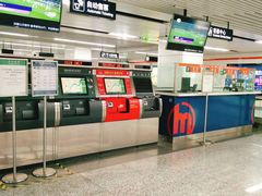 -盈丰路(地铁站)