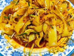 -柴窝堡22号辣子鸡·传承新疆菜