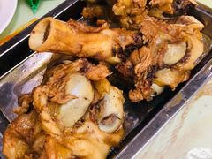 -荣吉招牌自助骨头锅(顾乡店)