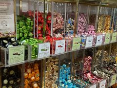 -VENCHI 闻绮(上海佛罗伦萨小镇店)