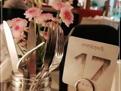 -阿妮叶李(光谷世界城店)