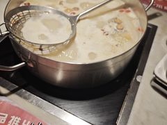 -尚尚仙·酸汤猪手·猪肚鸡火锅(华联万柳购物中心店)