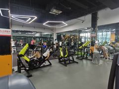 -黑曼巴·悦动游泳健身俱乐部